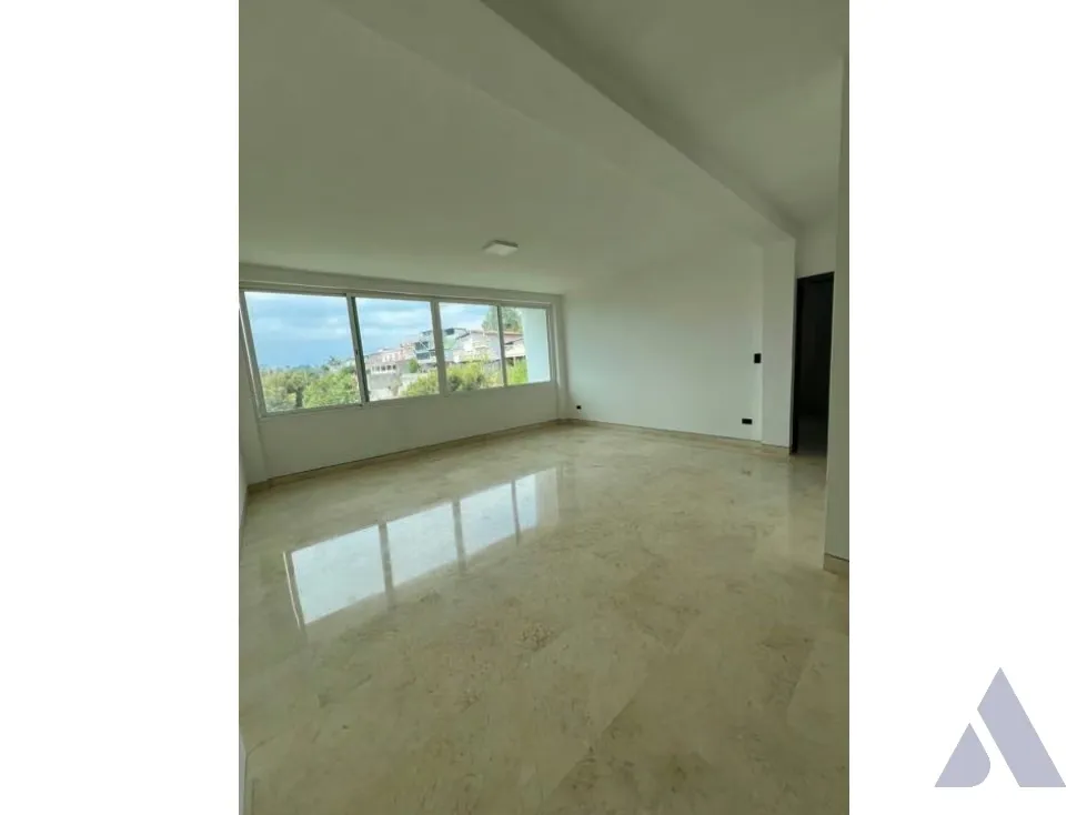Vendo casa 650m2 San Antonio Parque El Retiro 0172 - 8