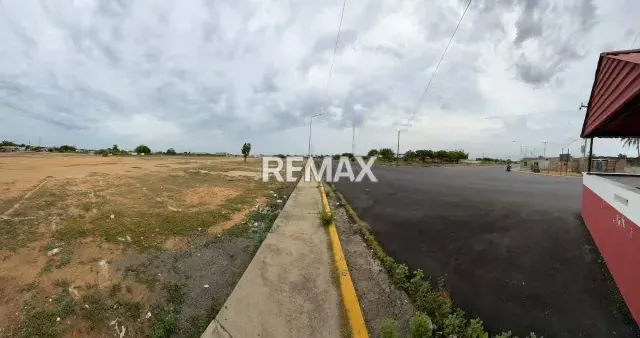 VENDE TERRENO EN LA CAÑADA DE URDANETA - 6