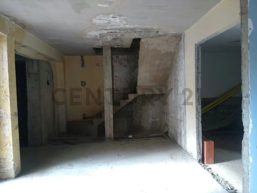 Vendo Casa A Remodelar En Obra Gris. - 13
