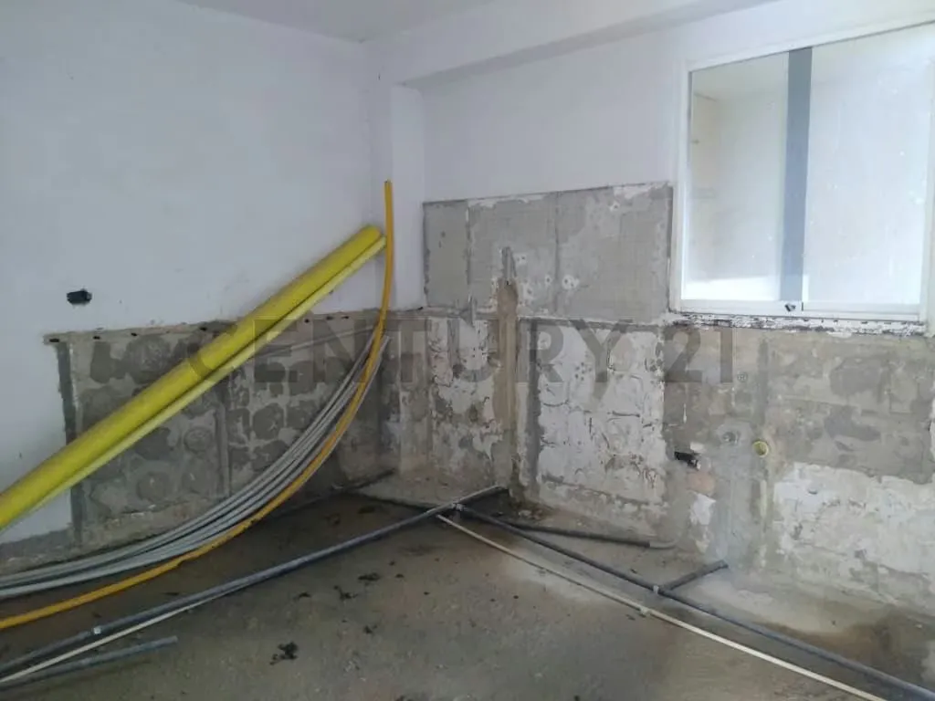 Vendo Casa A Remodelar En Obra Gris. - 17