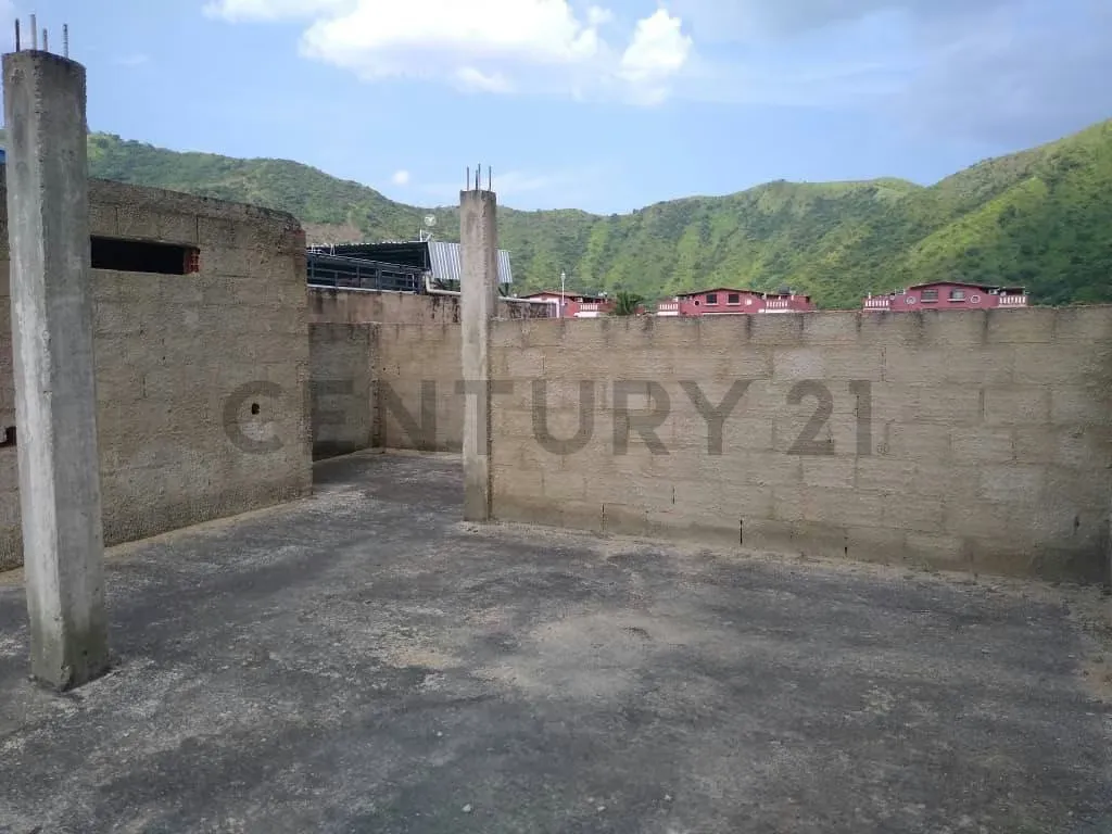 Vendo Casa A Remodelar En Obra Gris. - 22