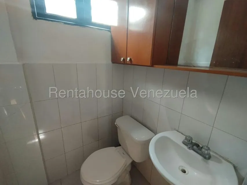 Casa (Duplex) en Venta en Los Rastrojos, Lara - 11
