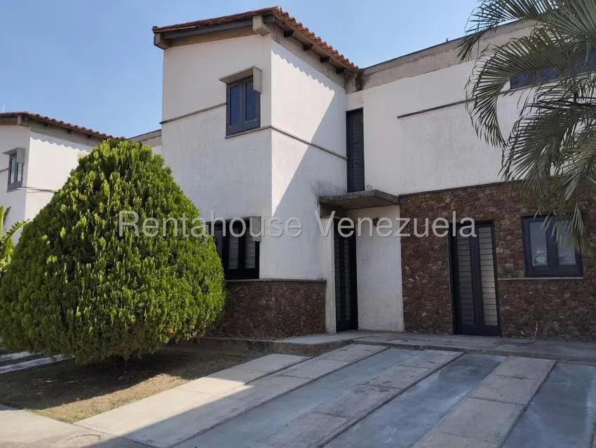Casa (Duplex) en Venta en Los Rastrojos, Lara - 23