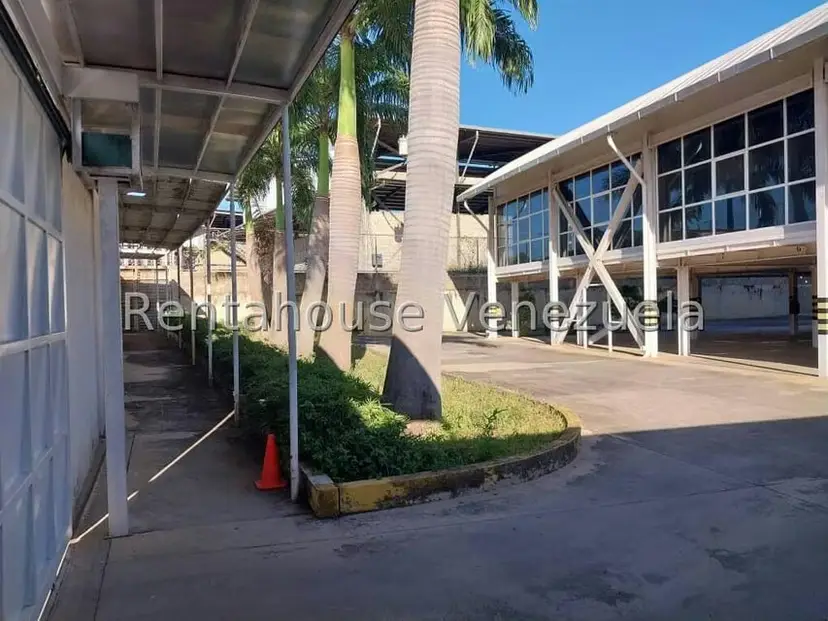 Comercial (Galpon - Deposito) en Venta en Rio Tuy, Miranda