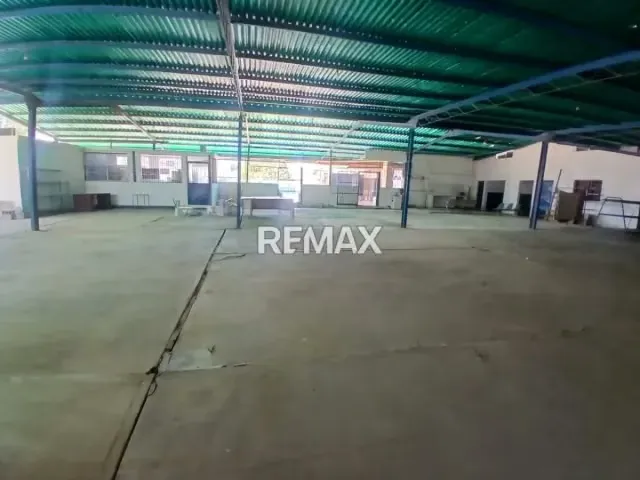 Se Alquila Galpón Comercial en Coro Edo. Falcón