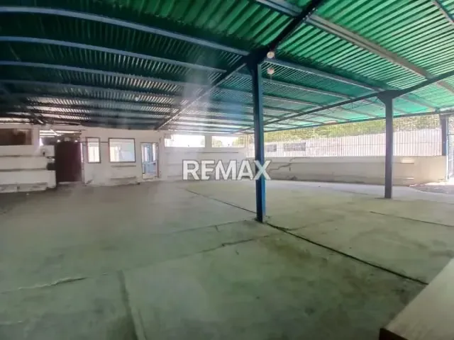 Se Alquila Galpón Comercial en Coro Edo. Falcón - 7