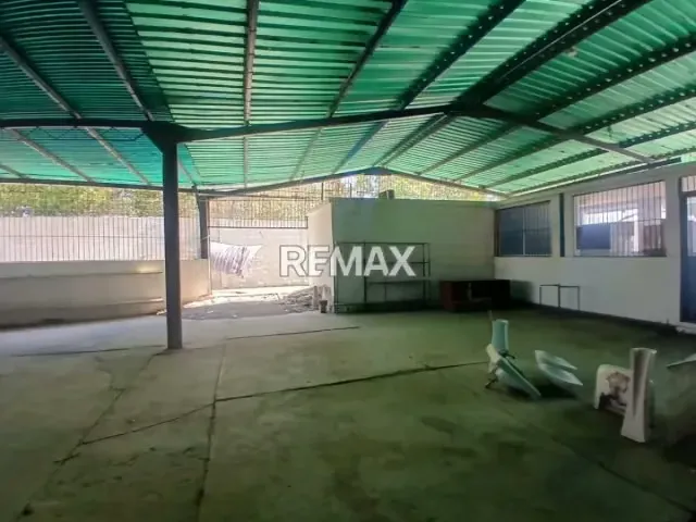 Se Alquila Galpón Comercial en Coro Edo. Falcón - 9