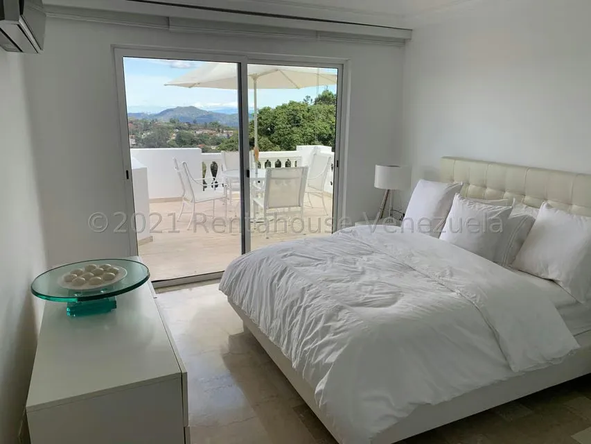 Casa (Multipes Niveles) en Venta en La Lagunita Country Club, Distrito Metropolitano - 25