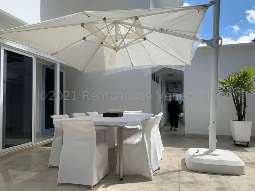 Casa (Multipes Niveles) en Venta en La Lagunita Country Club, Distrito Metropolitano - 50