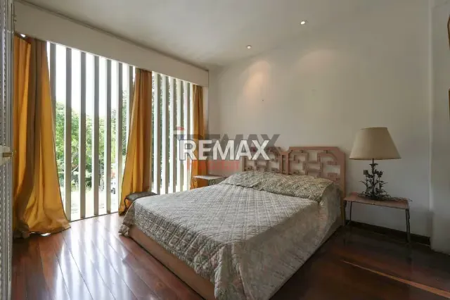 CASA DE DISEÑO ÚNICO EN SANTA INÉS 470mt 3H + ESTUDIO 5,5B 6E - 11