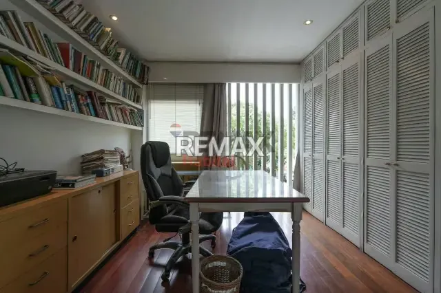 CASA DE DISEÑO ÚNICO EN SANTA INÉS 470mt 3H + ESTUDIO 5,5B 6E - 13
