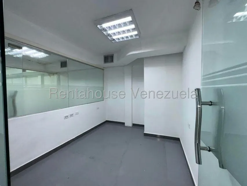Oficina en Alquiler en Chuao, Distrito Metropolitano - 15