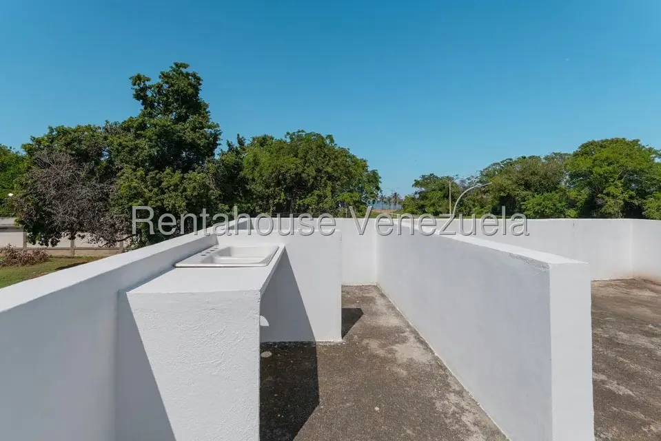 Casa (Duplex) en Venta en Ciudad Balneario Higuerote, Miranda - 16
