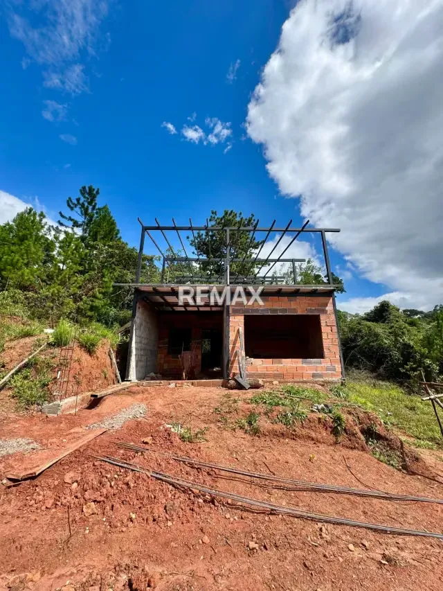 VENTA DE CASA OBRA GRIS CUEVA DEL OSO