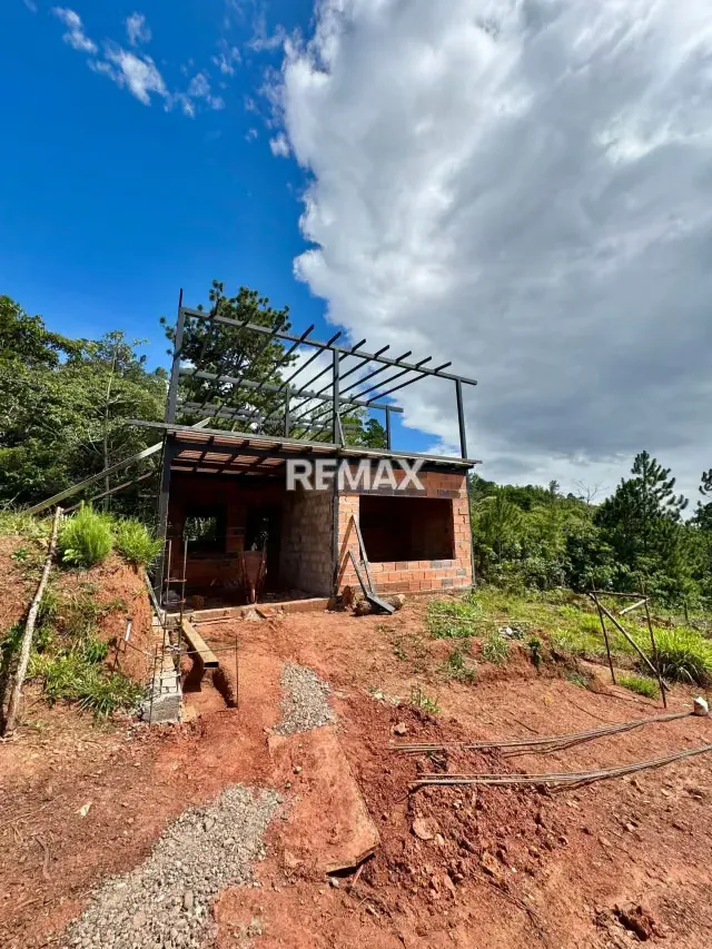 VENTA DE CASA OBRA GRIS CUEVA DEL OSO - 2