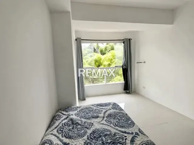 Venta de Acogedor de Apartamento en la Urbanización Miravila Parque Caiza - 13