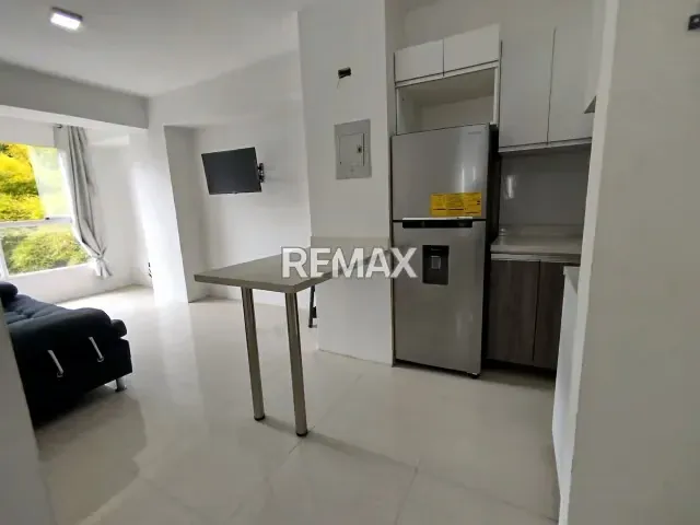 Venta de Acogedor de Apartamento en la Urbanización Miravila Parque Caiza - 8