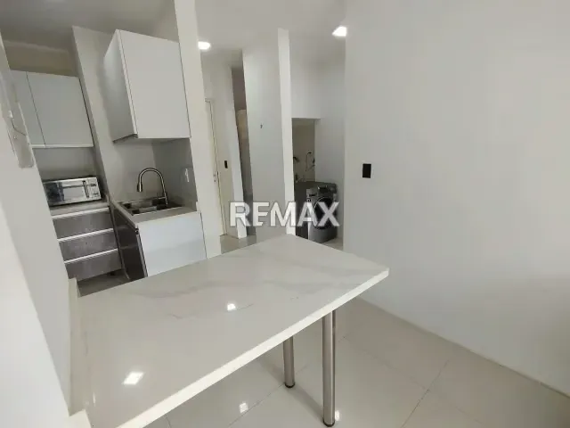 Venta de Acogedor de Apartamento en la Urbanización Miravila Parque Caiza - 10