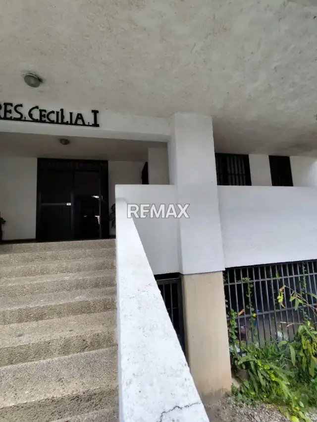 APARTAMENTO EN ALQUILER AMOBLADO Y EQUIPADO EN PREBO, RES CECILIA I