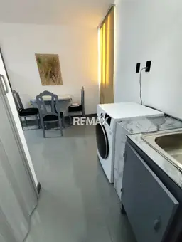 View 10