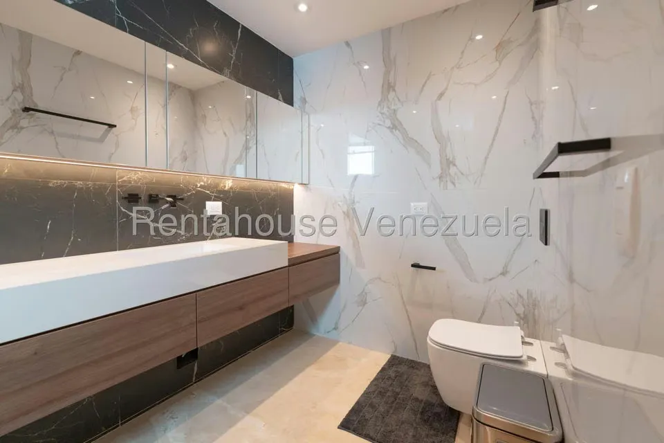 Apartamento (1 Nivel) en Alquiler en La Castellana, Distrito Metropolitano - 25