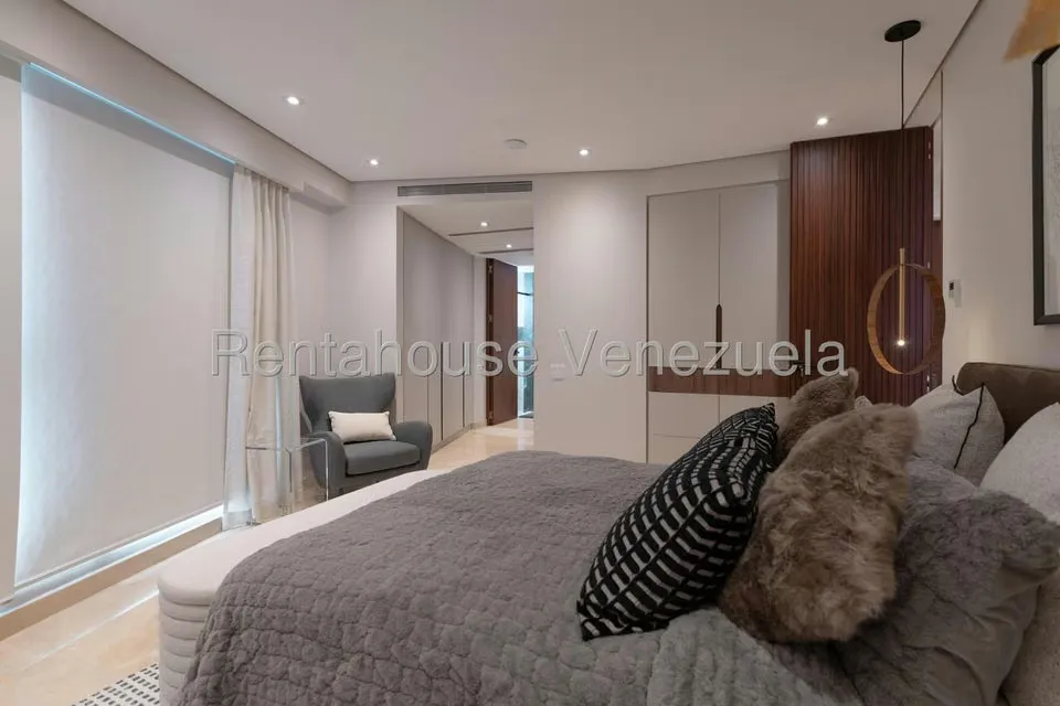 Apartamento (1 Nivel) en Alquiler en La Castellana, Distrito Metropolitano - 27