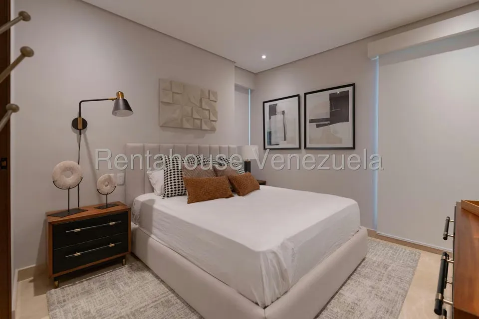 Apartamento (1 Nivel) en Alquiler en La Castellana, Distrito Metropolitano - 32