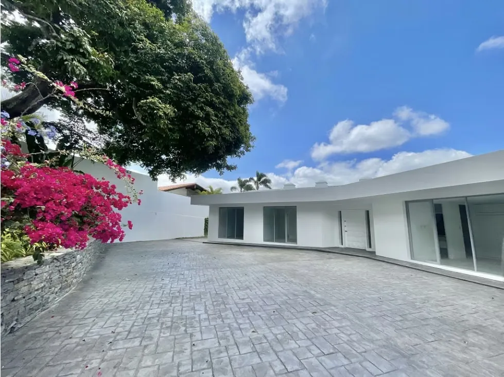 Se vende casa 1060m2 5h+2s/6.5b+s/14p La Lagunita - 14