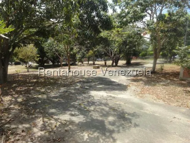 Apartamento (1 Nivel) en Alquiler en Macaracuay, Distrito Metropolitano - 31