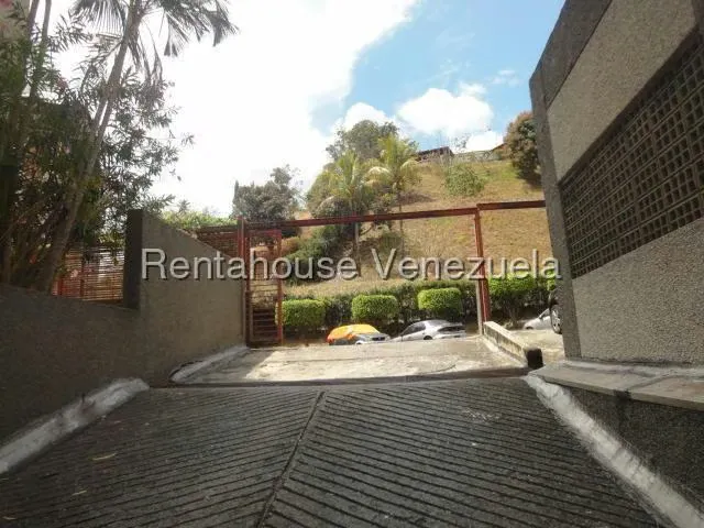 Apartamento (1 Nivel) en Alquiler en Macaracuay, Distrito Metropolitano - 41