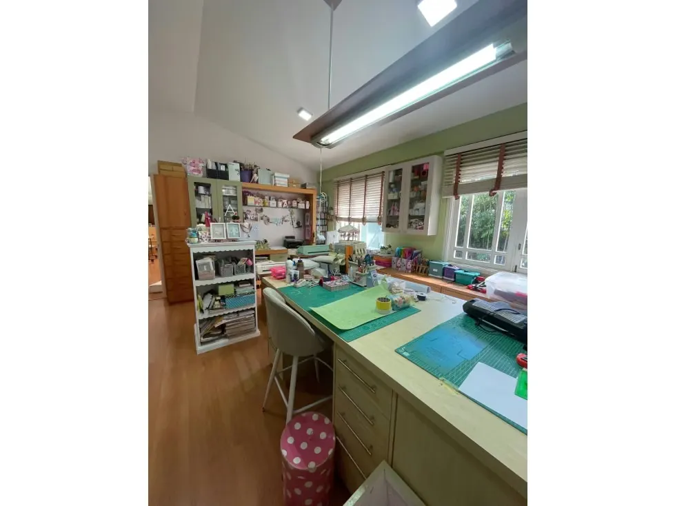 Casa exclusiva en venta La Lagunita,Country Club 784mts/5H/7B/10PE - 12