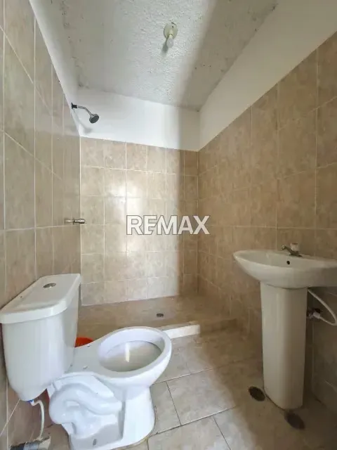 EN VENTA LOCAL EN LA ASUNCIÓN - 8