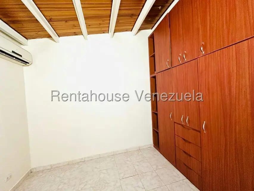 Casa (1 Nivel) en Venta en Roca Nostra, Lara - 8