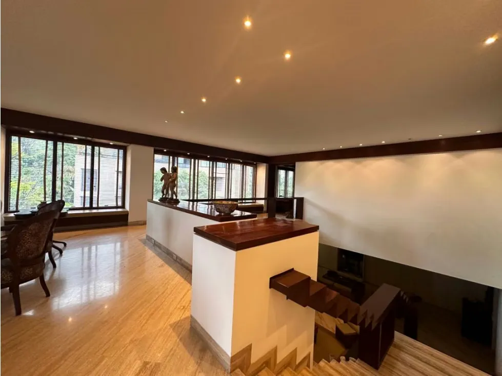Se vende pent.house 1000m2. 4H+S/6B+S/4P. Altamira - 3