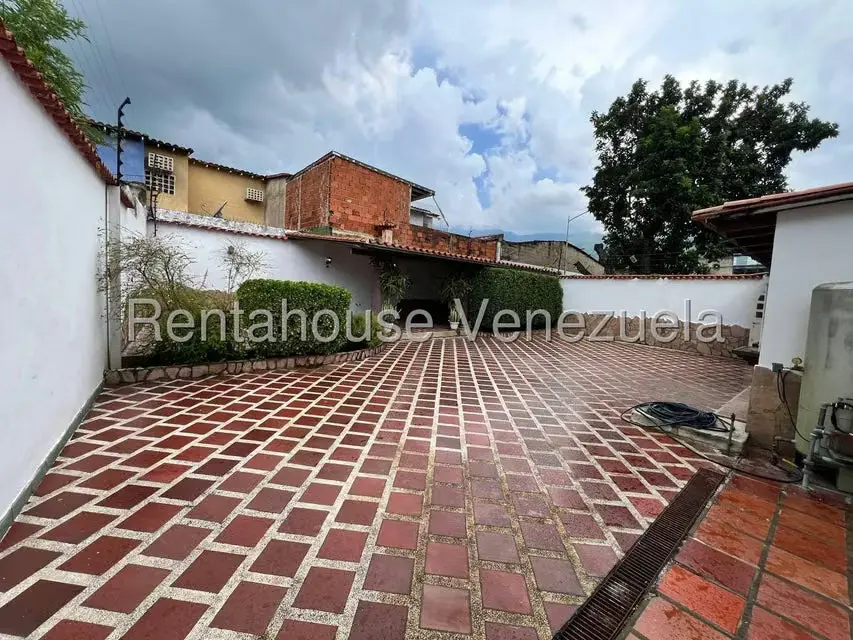 Casa (Multipes Niveles) en Venta en El Limon, Aragua - 42