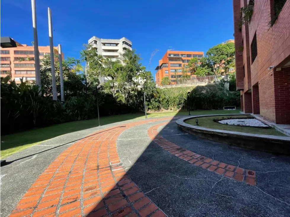 Se vende/Alquila Apto PH 480m² 4h+s/ 4b+s/ 3e Colinas de Valle Arriba - 4