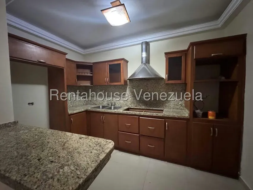 Townhouse (Duplex) en Venta en Amparo, Zulia - 3