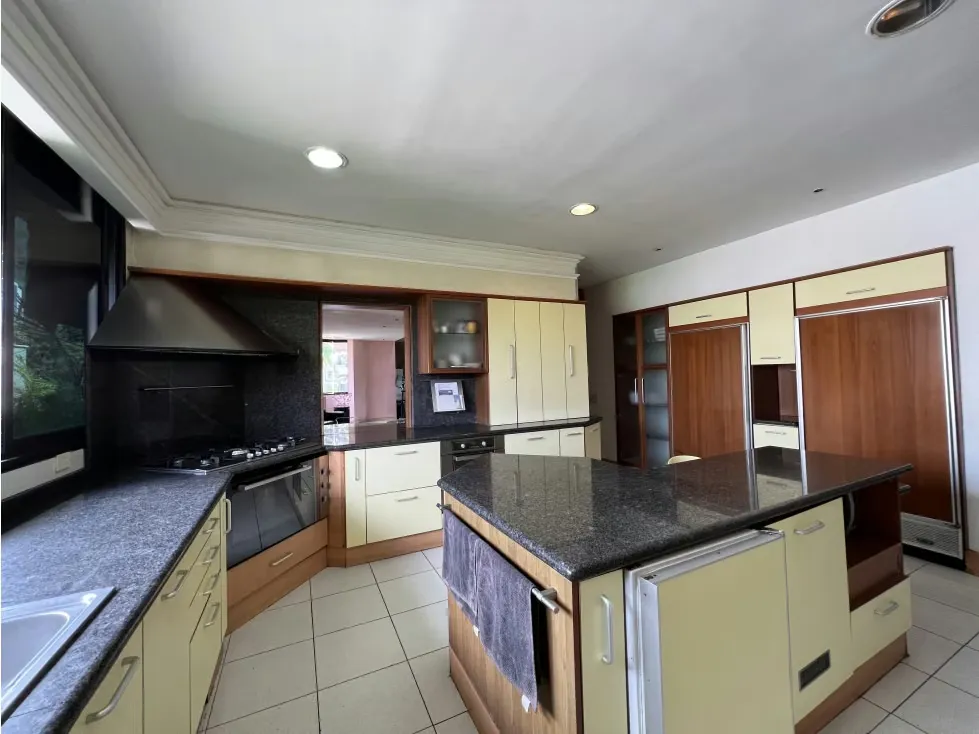 Se Vende PH/600M2/4h+2s/5b+s/4p/Altamira/8760 - 11