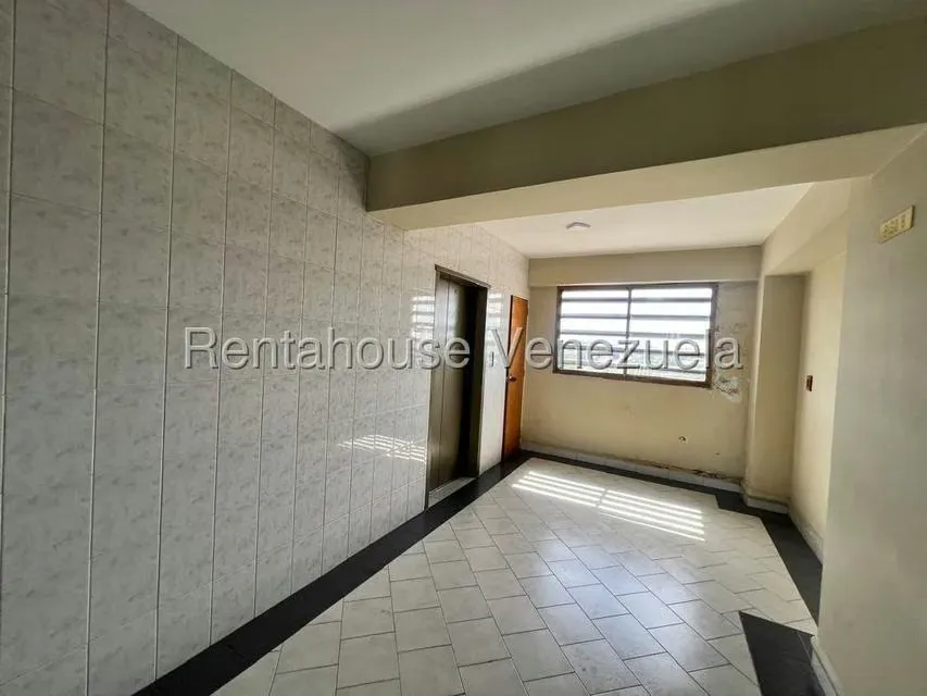 Apartamento (1 Nivel) en Venta en Del Este, Lara - 15