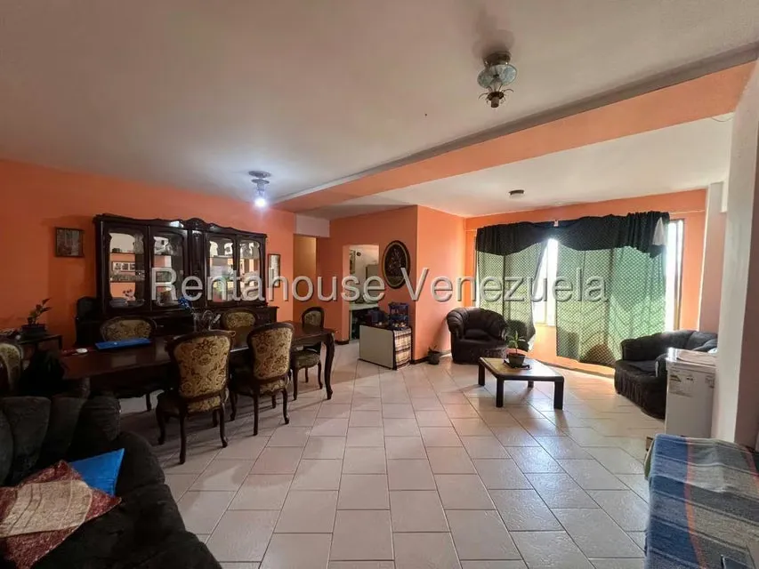 Apartamento (1 Nivel) en Venta en Del Este, Lara - 19