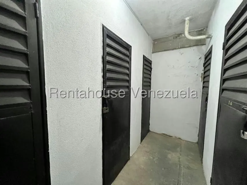 Apartamento (1 Nivel) en Venta en Del Este, Lara - 46