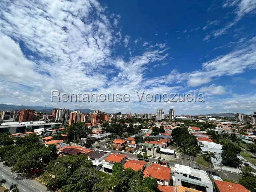 Apartamento (1 Nivel) en Venta en Del Este, Lara - 48
