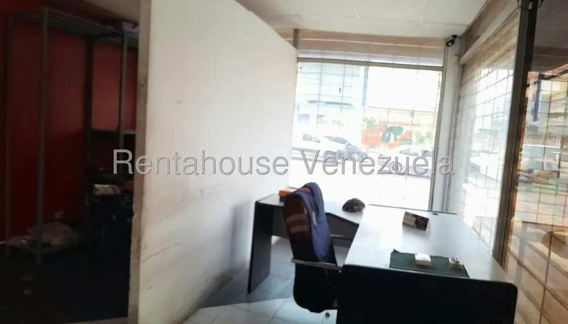 Local Comercial en Alquiler en Dr Portillo, Zulia - 13