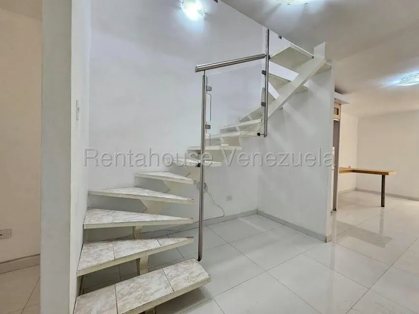 Casa (Duplex) en Alquiler en Caminos de Tarabana, Lara - 15