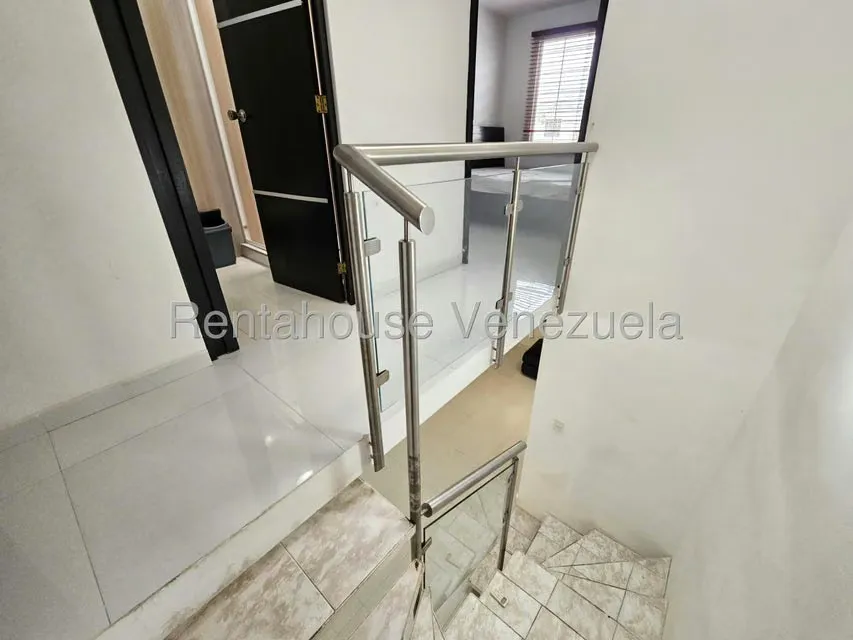 Casa (Duplex) en Alquiler en Caminos de Tarabana, Lara - 16