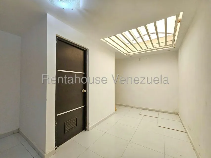 Casa (Duplex) en Alquiler en Caminos de Tarabana, Lara - 25