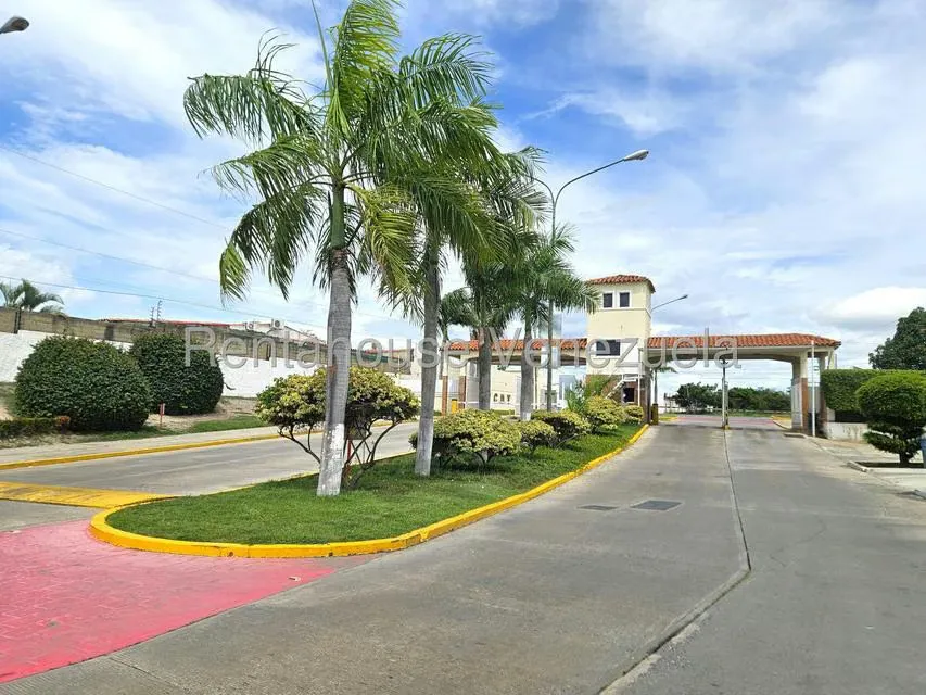 Casa (Duplex) en Alquiler en Caminos de Tarabana, Lara - 34
