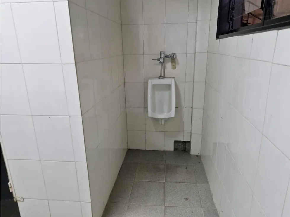 Alquilo galpon 2000m2 Km9 Fllas de Mariche 7986 - 19