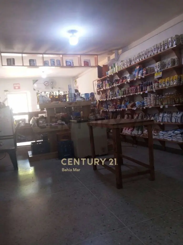Local comercial en La Asunción, Margarita - 5