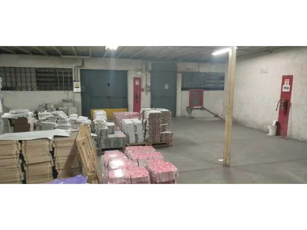 Vendo edificio industrial 1.749m2 El Llanito 6247 - 16